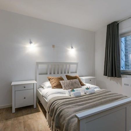 Huswell - Enjoyable Apartment With Sea View De Haan Exterior photo